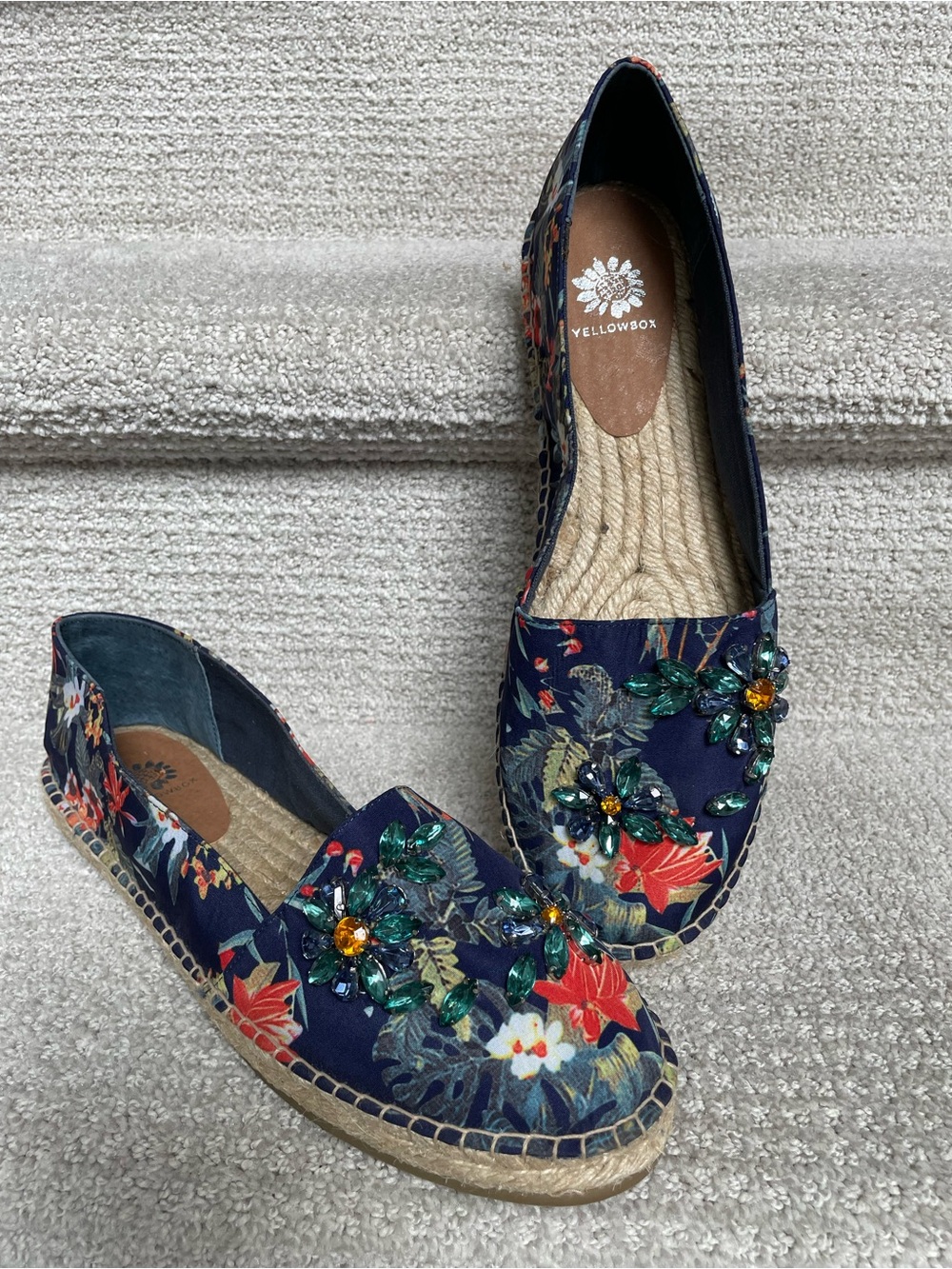 Yellow Box Jeweled Floral Jute Tropical Canvas Espadrilles Flats - Size 11M